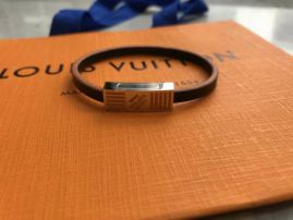 Picture of LV Bracelet _SKULVbracelet08cly8011000